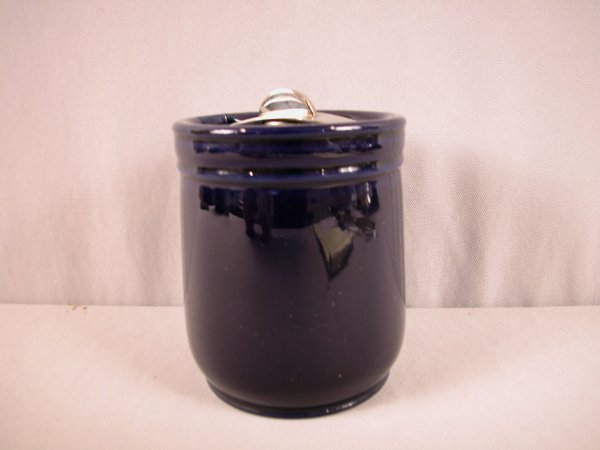 Royal Doulton stoneware cobalt humidor, 6" : Royal Doulton stoneware cobalt humidor, 6"
