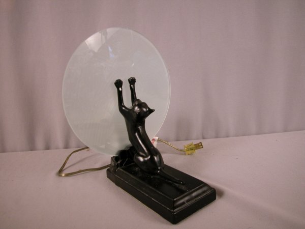 Frankart type Art Noveau tv lamp with cat: Frankart type Art Noveau tv lamp with cat