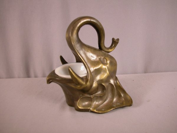 Frankart figural elephant ashtray with brass finis: Frankart figural elephant ashtray with brass finish