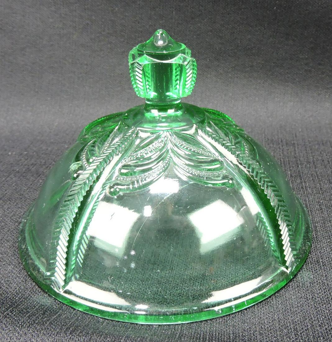 Greentown Herringbone Buttress clear EAPG (1 of 1)