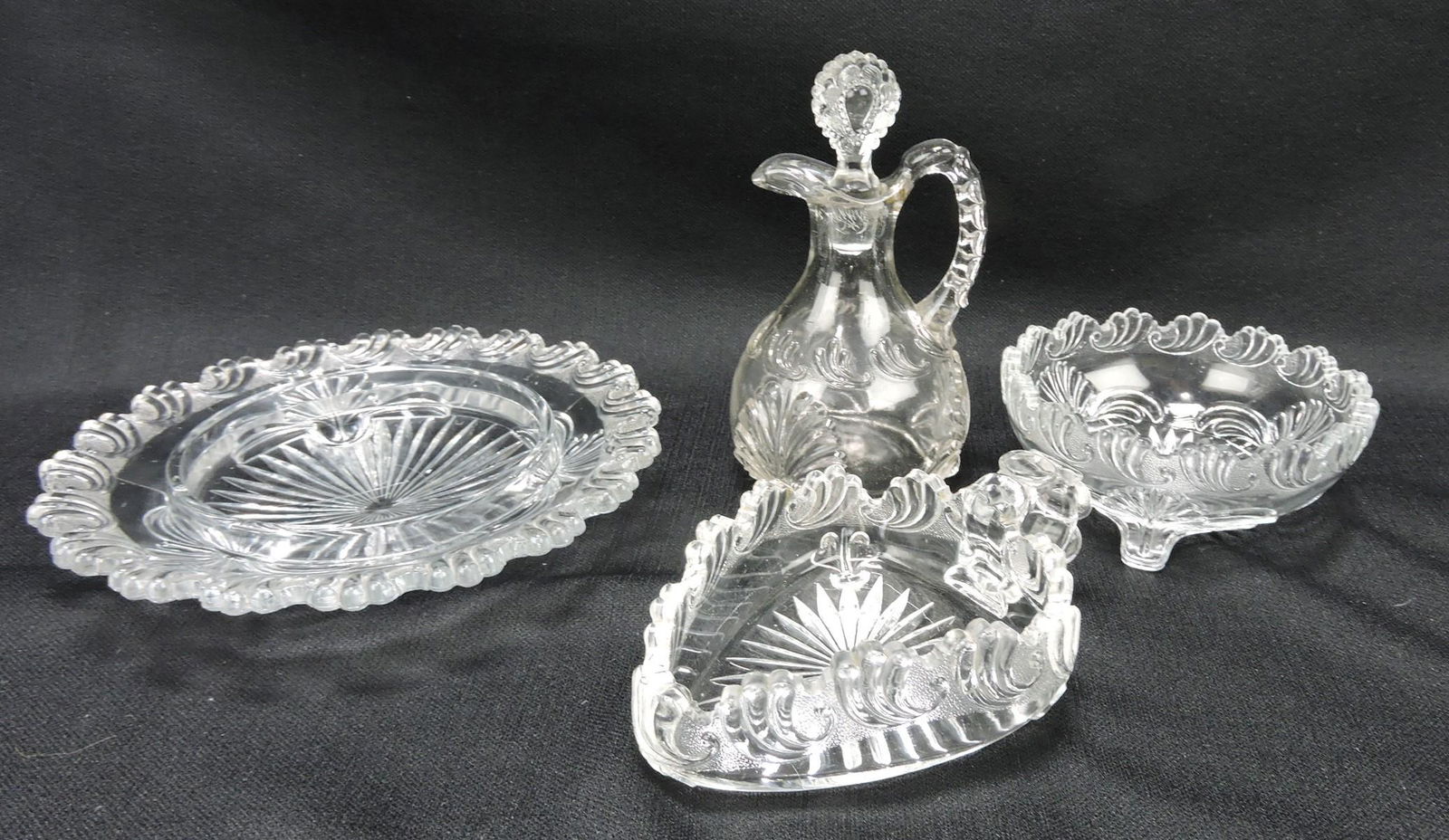 Greentown Leaf Bracket clear EAPG lot of (1 of 1)