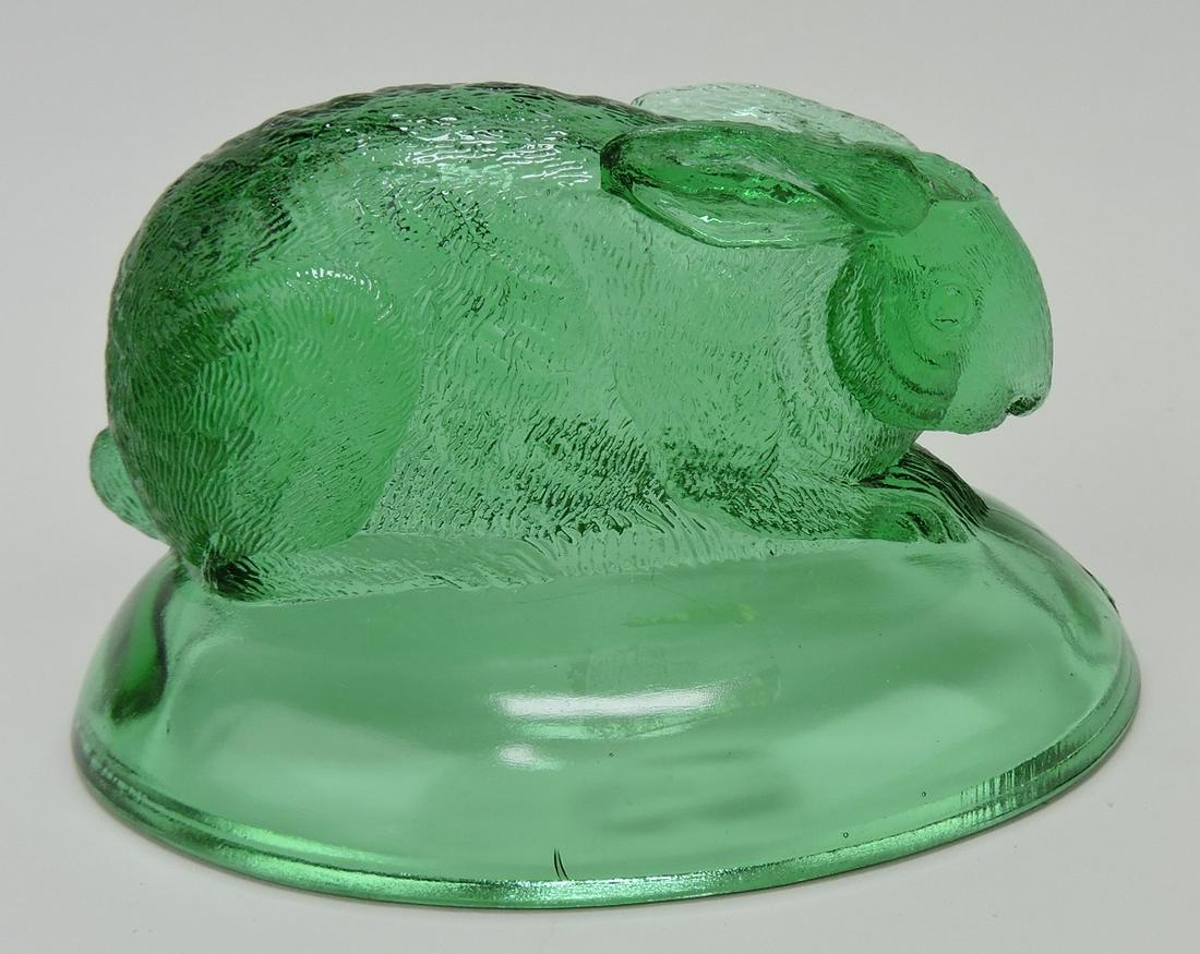 Greentown green rabbit lid (1 of 1)