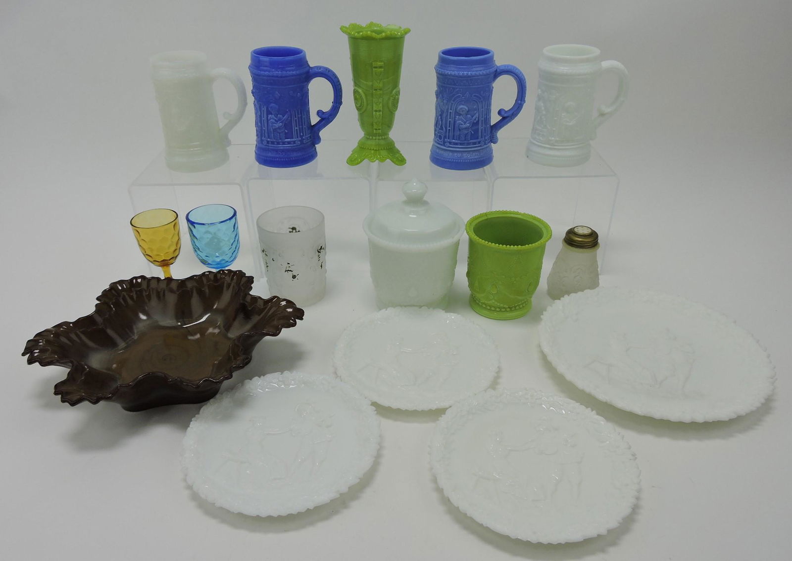 Greentown lot of 16 assorted pieces (1 of 1)