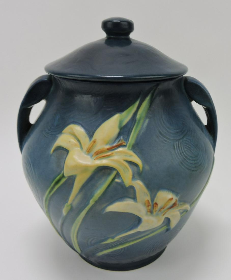 Roseville blue Zephyr lily cookie jar,: 5-8