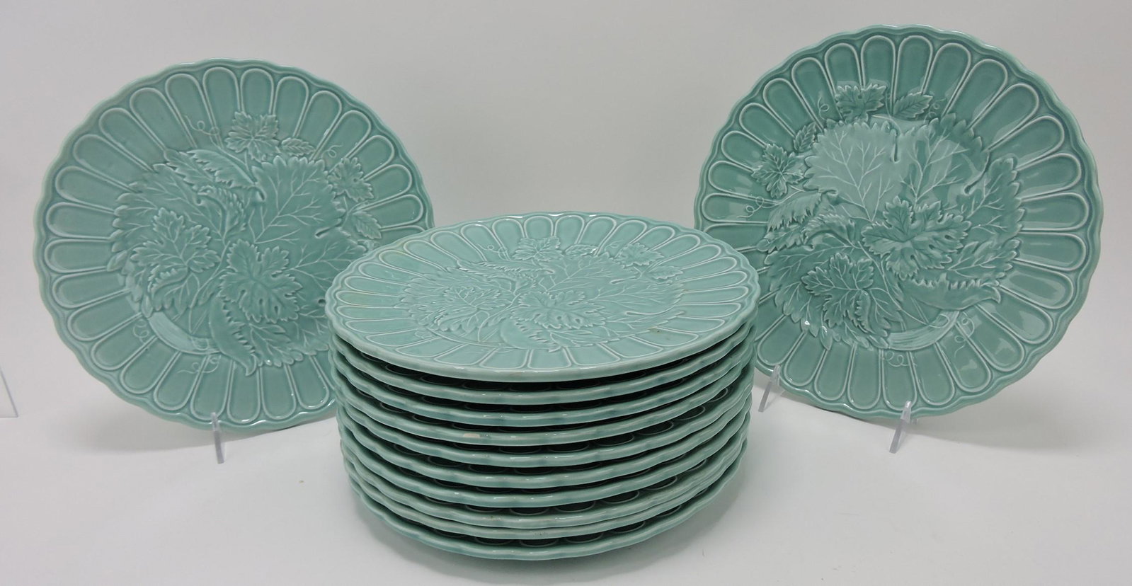 Contemporary majolica style set of 12 -: 10 1/2" plates