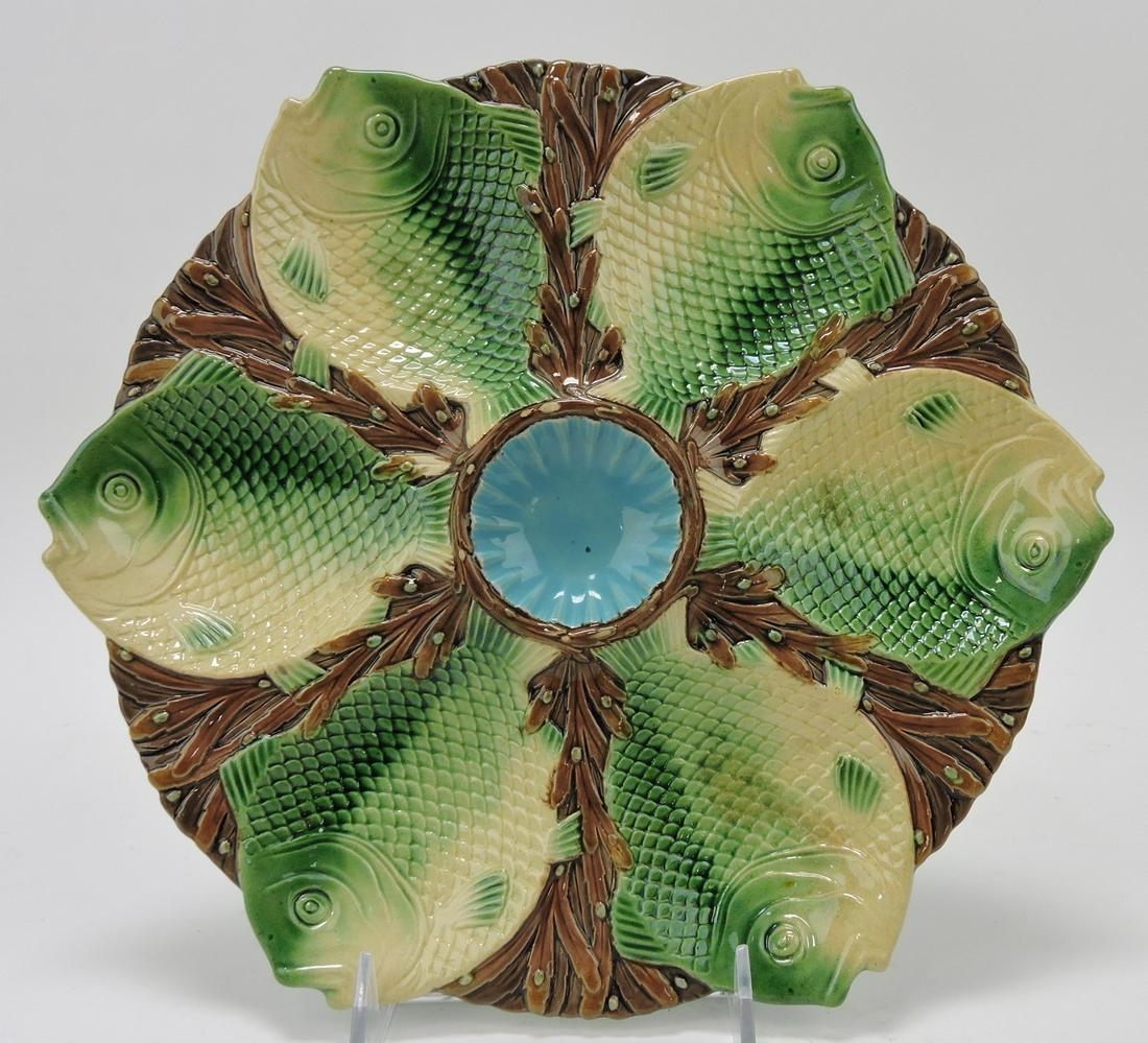 Minton majolica six well oyster plate: with fish wells separated by seaweed, 11"
