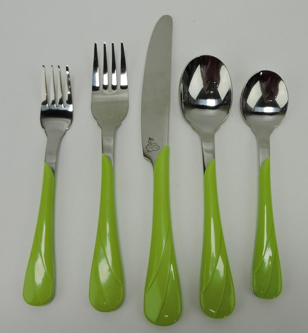 Fiesta Post 86 chartreuse lot of 7 - 5 piece (1 of 1)