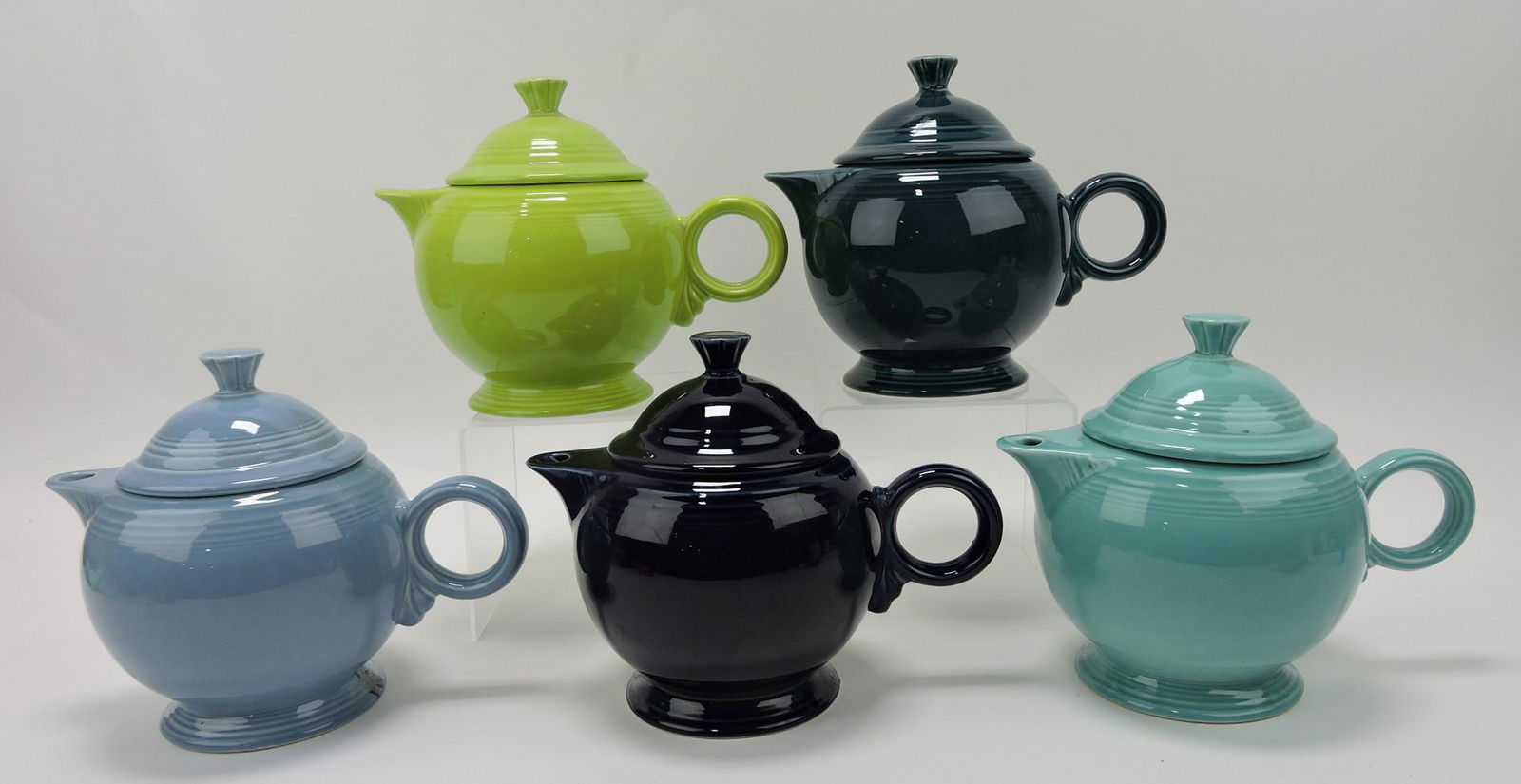 Fiesta Post 86 lot of 5 teapots, chartreuse, (1 of 1)