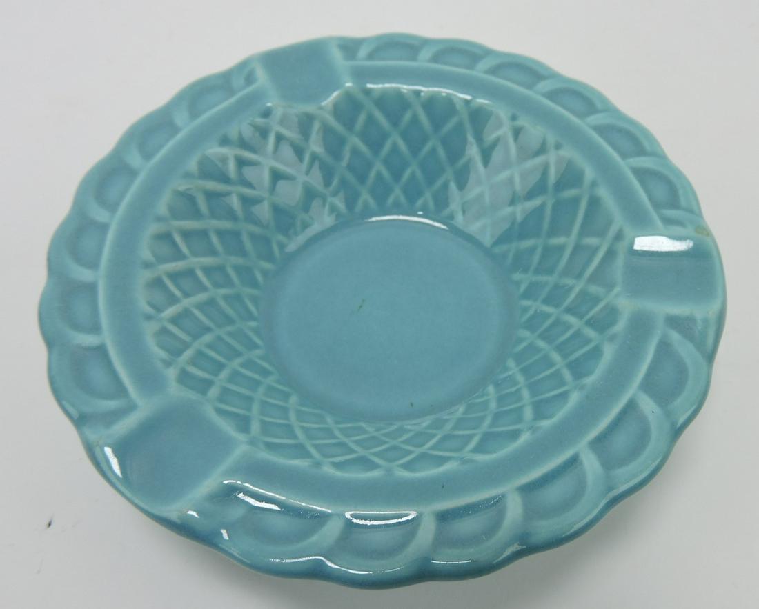 Fiesta Harlequin basketweave ashtray, (1 of 1)