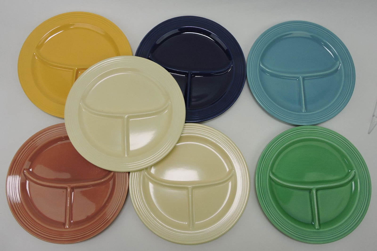 Fiesta 10 1/2" compartment plate group, 7 (1 of 1)