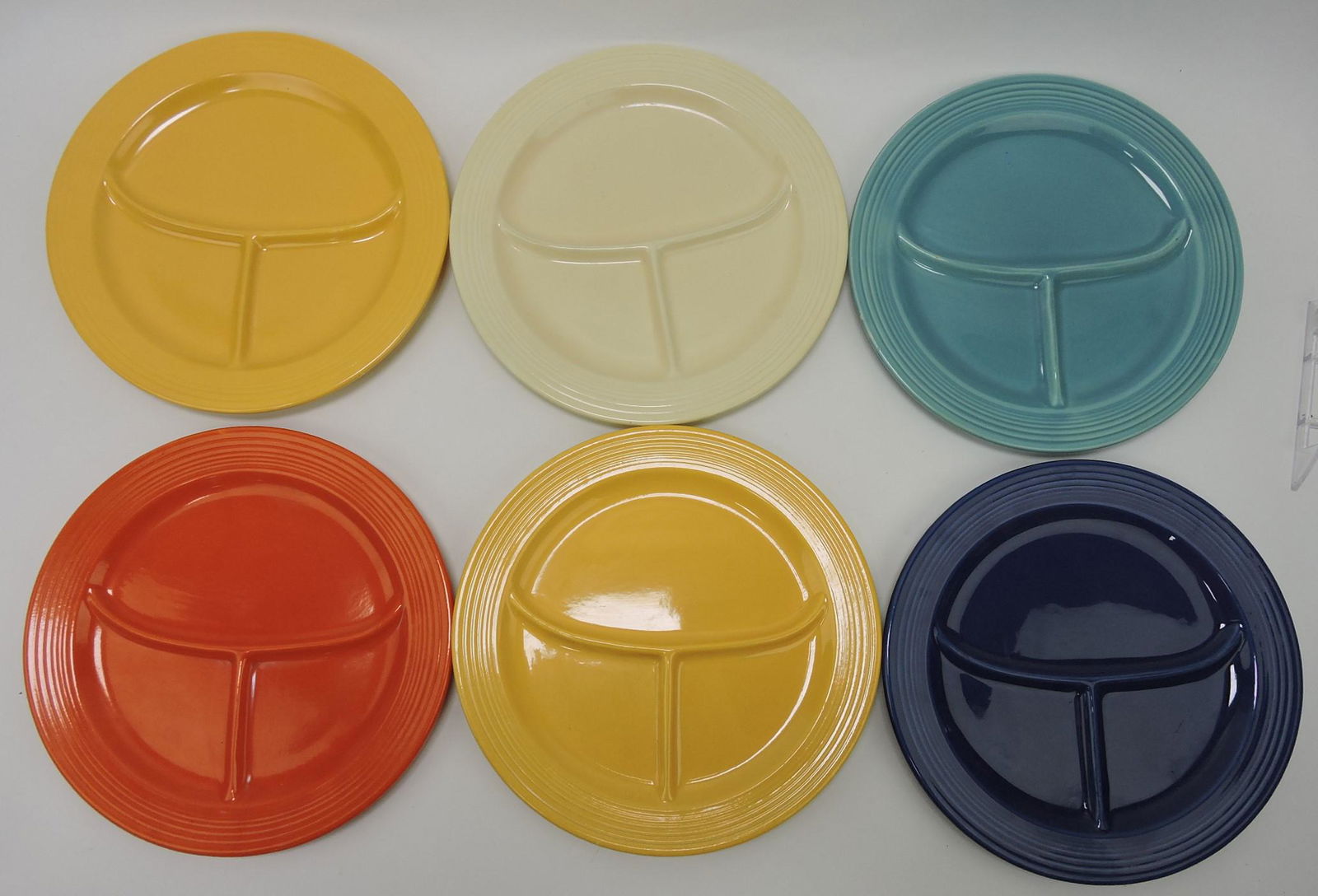 Fiesta 10 1/2" compartment plate group, 6 (1 of 1)