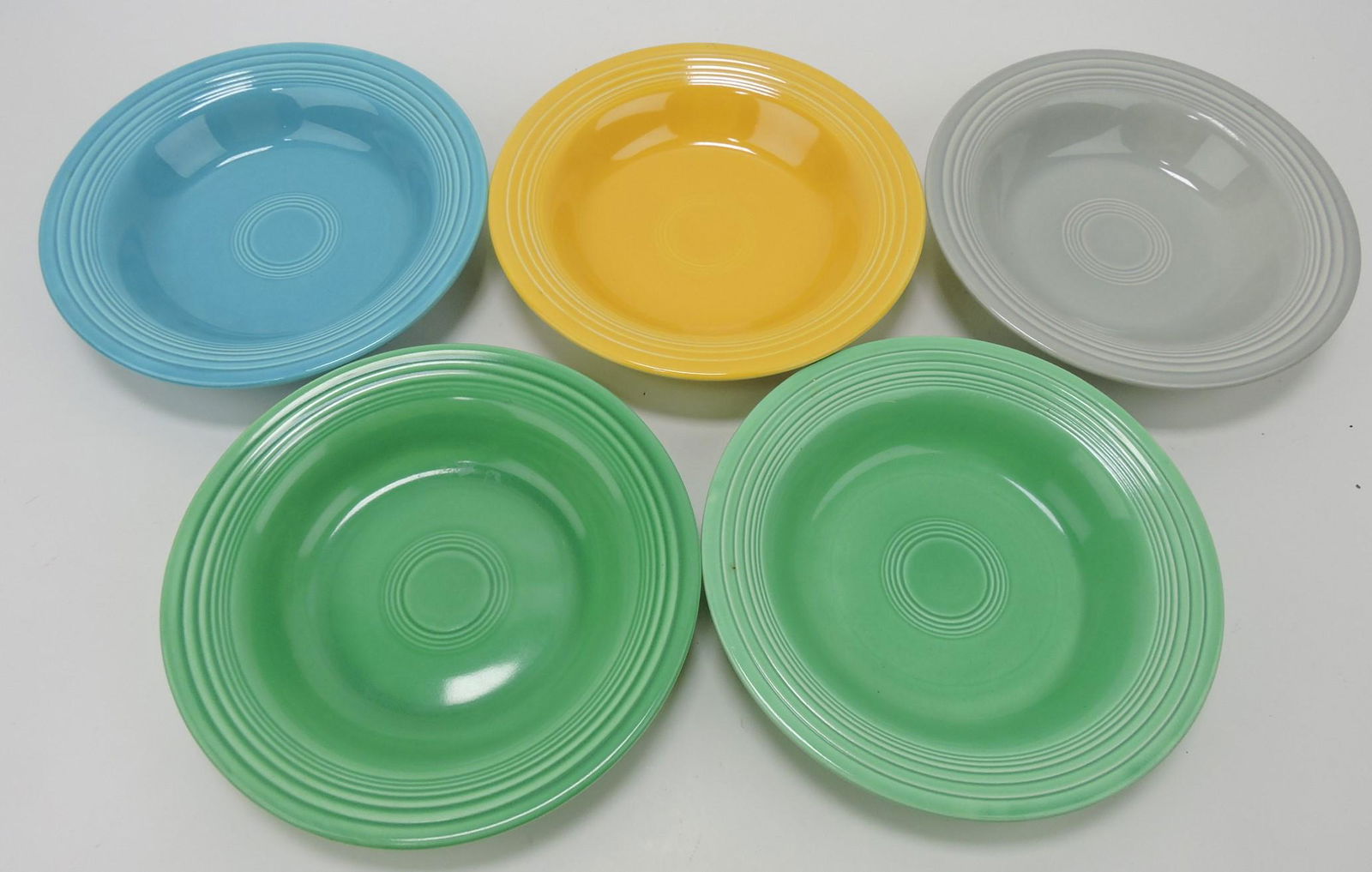 Fiesta deep plate group, 5 mixed (1 of 1)