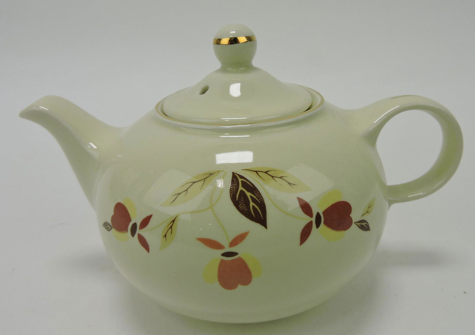Hall China Autumn Leaf teapot, 2011 NALCC (1 of 1)
