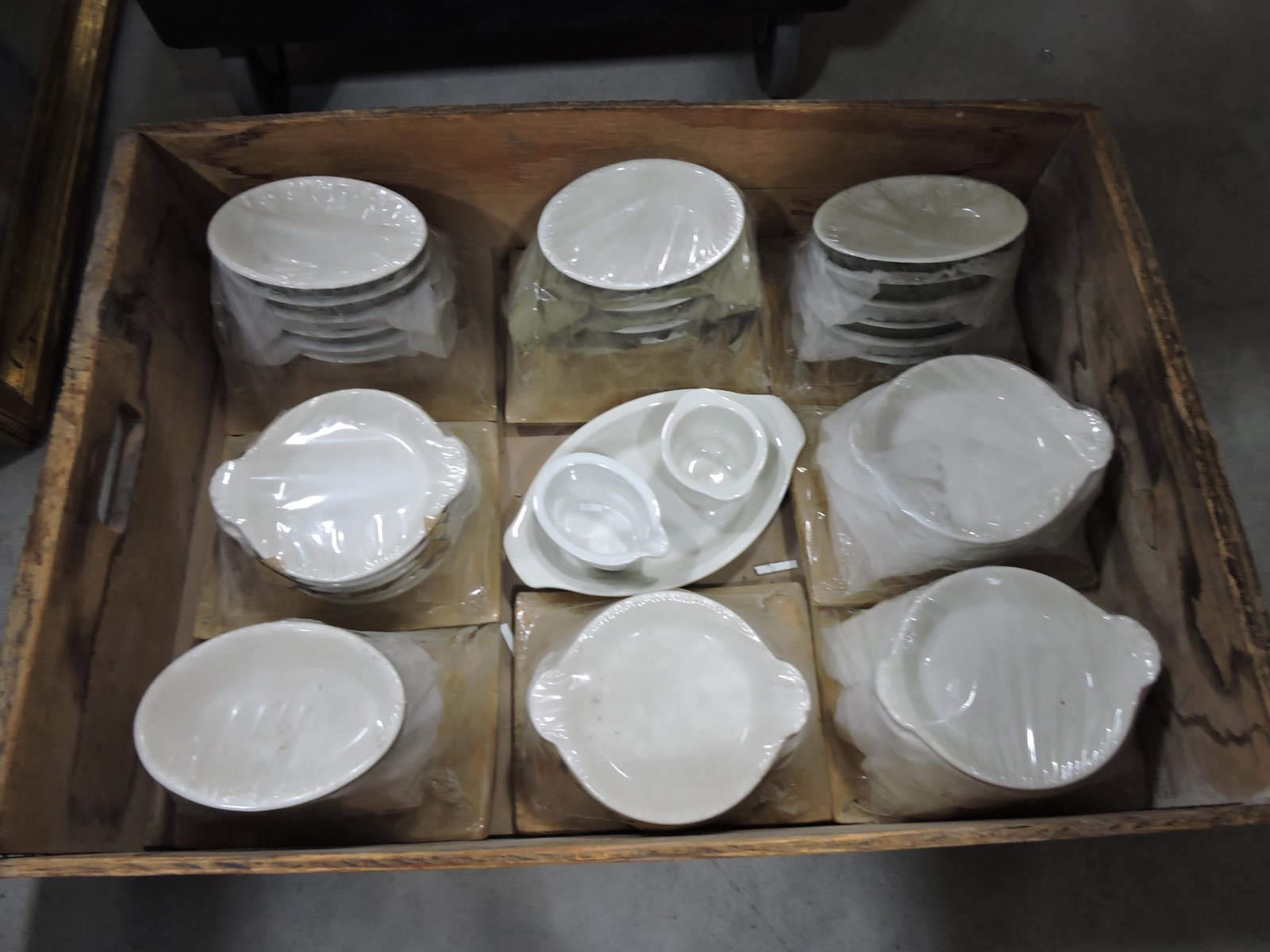Hall China lot of greenware bakers in: original packaging in wooden Hall China factory dish crate