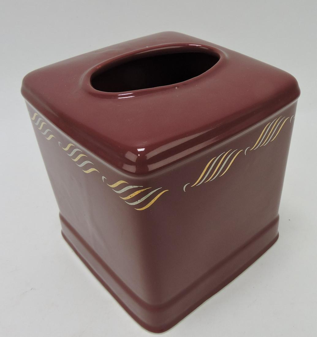 Hall China tissue box cover (1 of 1)