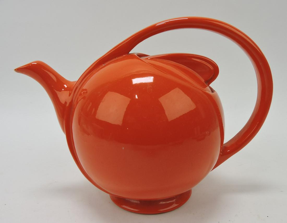 Hall China airflow teapot, Indian Red (1 of 1)