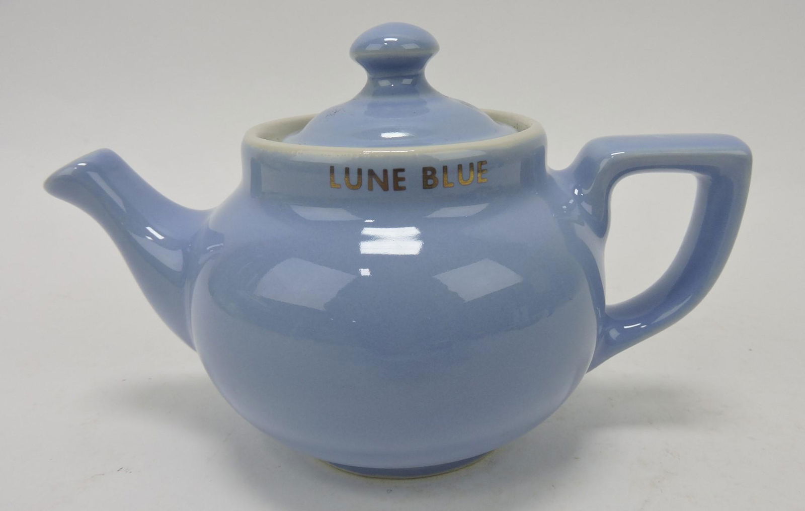 Hall China shop color sample Boston (1 of 1)