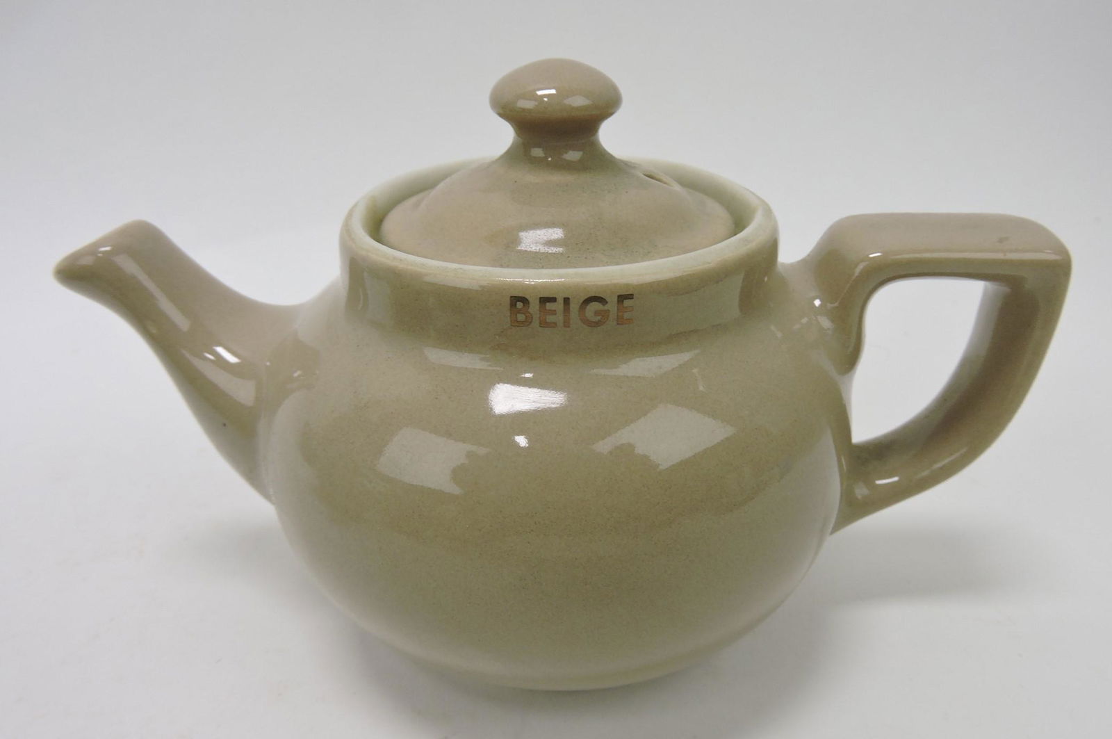 Hall China shop color sample Boston (1 of 1)