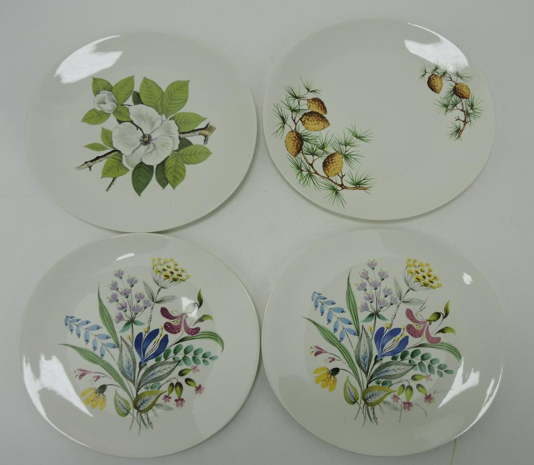 Hall China MCM Eva Zeisel Hallcraft: Tomorrow's Classic lot of 4 dinner plates