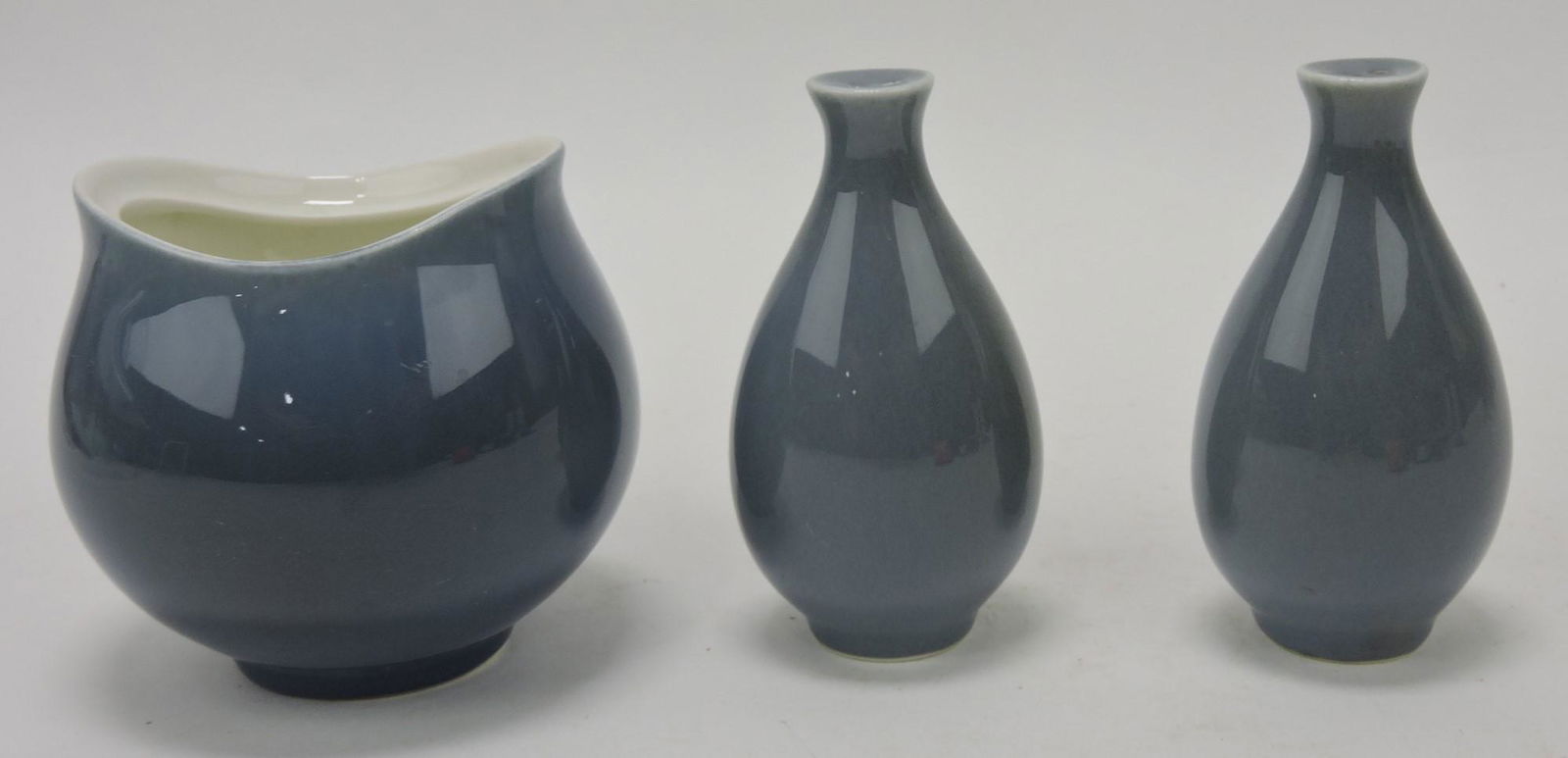 Hall China MCM Eva Zeisel Tomorrow's: Classic gray sugar (no lid) and pair of shakers, shop samples, numbered on bottoms