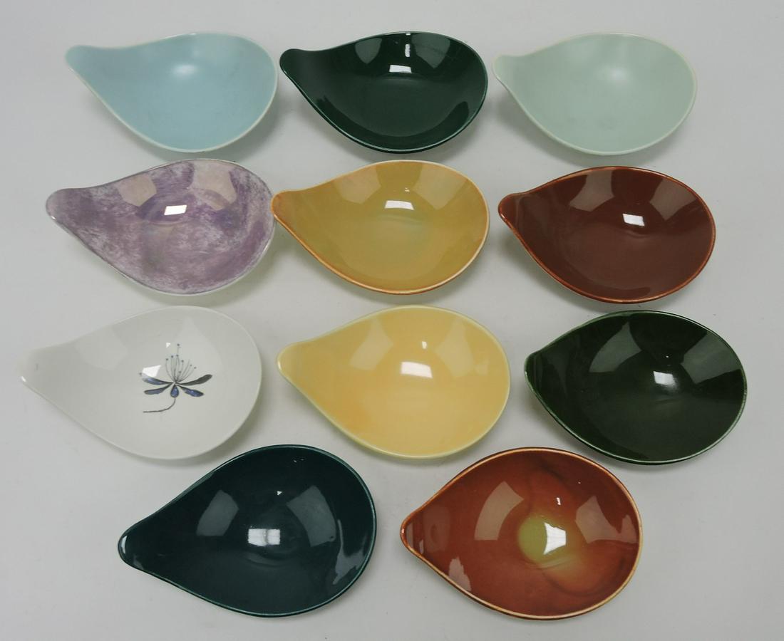 Hall China MCM Eva Zeisel Tomorrow's: Classic lot of 11 ashtray shop samples, experimental glazes