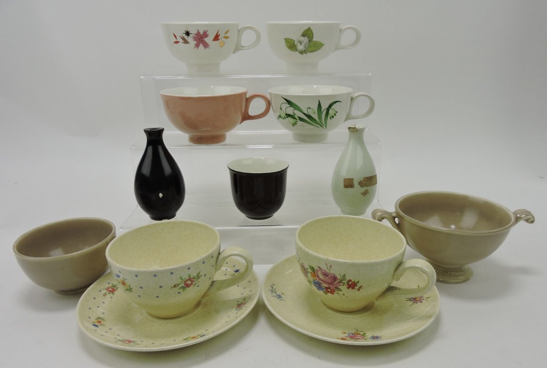 Hall China lot of assorted items, some: Eva Zeisel
