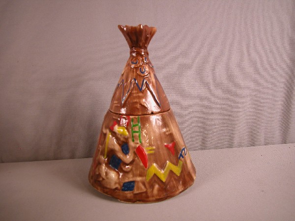 McCoy Tepee cookie jar: McCoy Tepee cookie jar