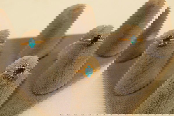 3 - 10kt gold rings with settings, 1.9 grams: 3 - 10kt gold rings with settings, 1.9 grams