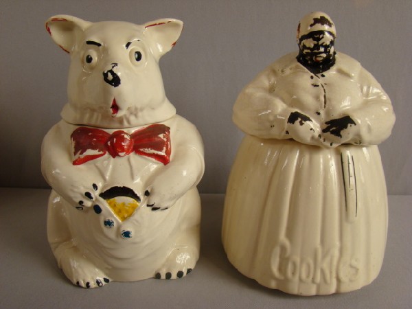 McCoy bear and mammy cookie jars: McCoy bear and mammy cookie jars