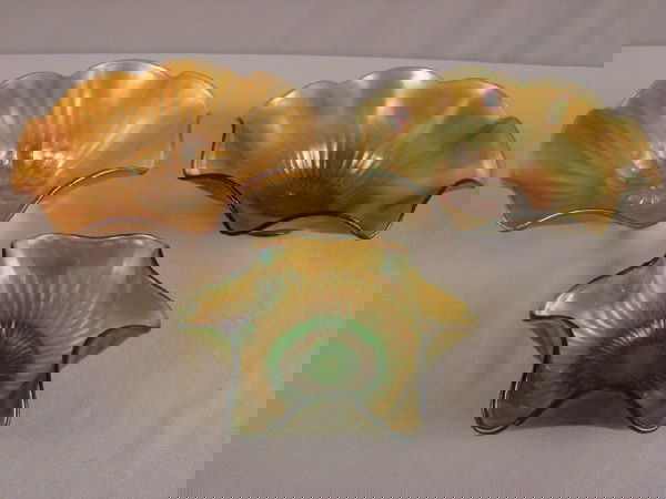 Northwood smooth rays bowls, 6" and 2-8": Northwood smooth rays bowls, 6" and 2-8"