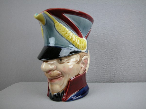 Sarreguemines "Soldier Autrichien", no. 4318, ver: Sarreguemines "Soldier Autrichien", no. 4318, very rare, 7 1/4"