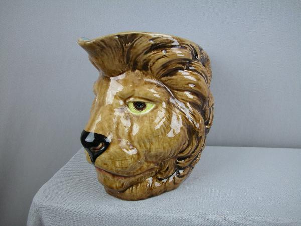 Sarreguemines rare figural lion pitcher, no. 402: Sarreguemines rare figural lion pitcher, no. 4020, ref: Cunningham p. 58, 7", hairline and crazing