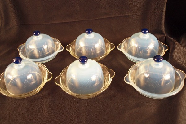 Fry glass lot of 6 covered bakers: Fry glass lot of 6 covered bakers