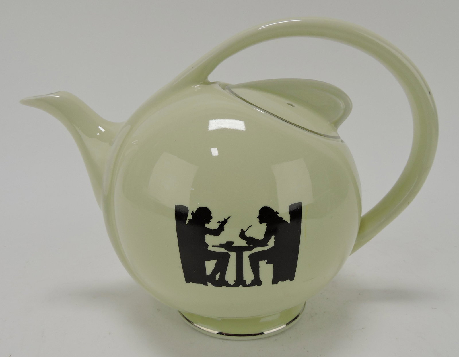 Hall China Silhouette airflow teapot (1 of 1)