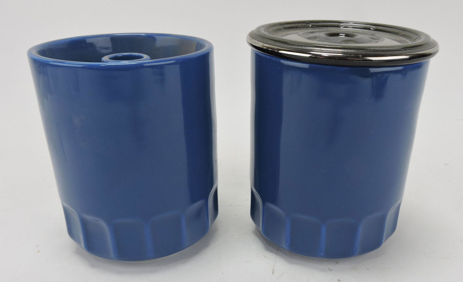 Hall China 'AC' oil filter decanter lot (1 of 1)