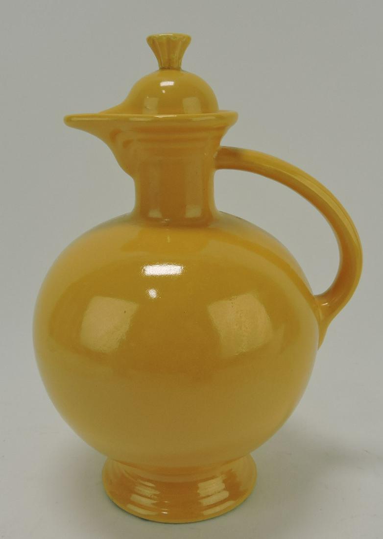 Fiesta carafe, yellow, kiln burr to finial (1 of 1)