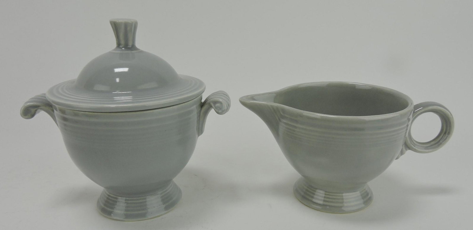 Fiesta cream & sugar, gray: .