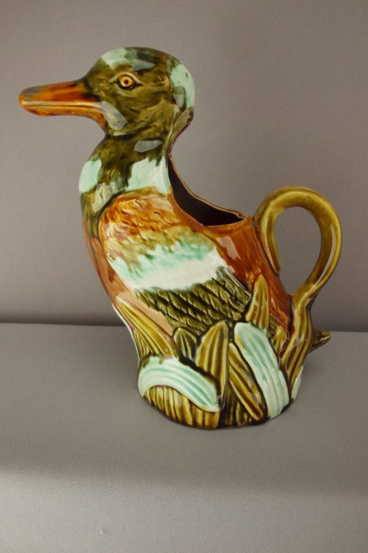 Frie Onnaing figural duck pitcher, ref: Cunningham: Frie Onnaing figural duck pitcher, ref: Cunningham p. 104, 9"
