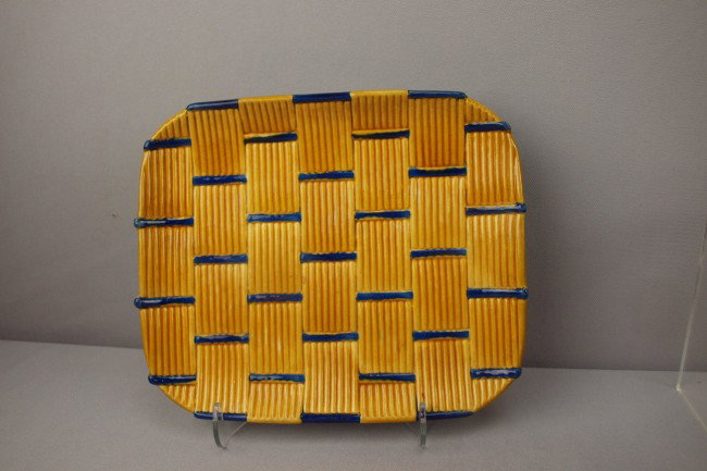 MINTON basketweave rectangular tray with cobalt ac: MINTON basketweave rectangular tray with cobalt accent, 9" x 7 1/2"