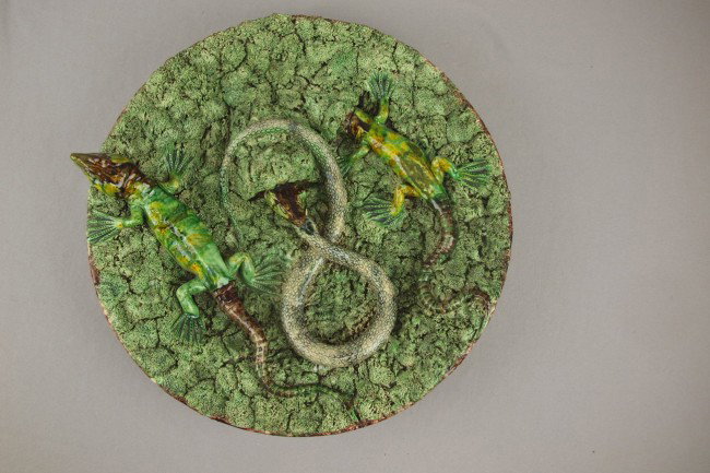 Mafra Portugal Palissy Ware monumental large plaqu: Mafra Portugal Palissy Ware monumental large plaque with 3 salamanders and a snake on heavy green grass ground, 15"d , professional repair to nose of one salamander, great detail