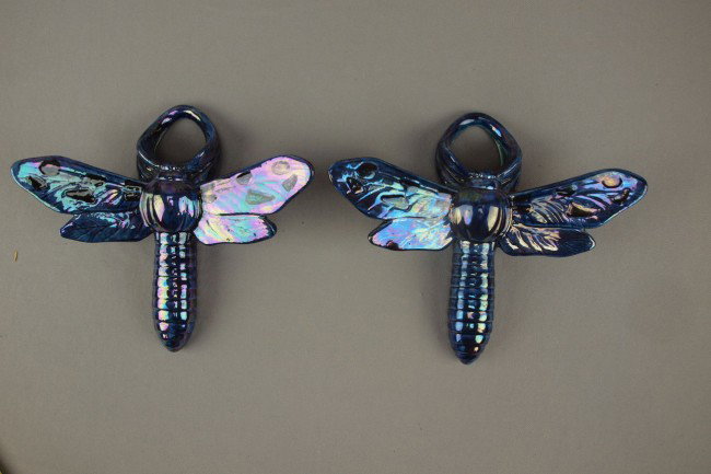 SARREGUEMINES pair of majolica iridescent dragonfl: SARREGUEMINES pair of majolica iridescent dragonfly wall pockets, great color, 8"h, 9 1/2"w