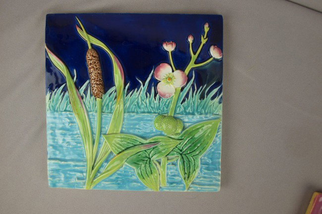 GEORGE JONES cobalt bull rush and floral 8" tile, : GEORGE JONES cobalt bull rush and floral 8" tile, outstanding color and detail