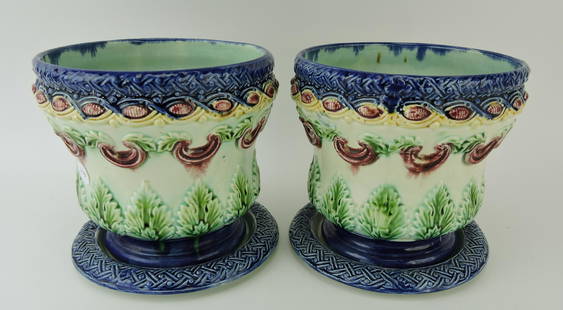 French majolica pair of cachepots and: stands, 7"h, 7"d