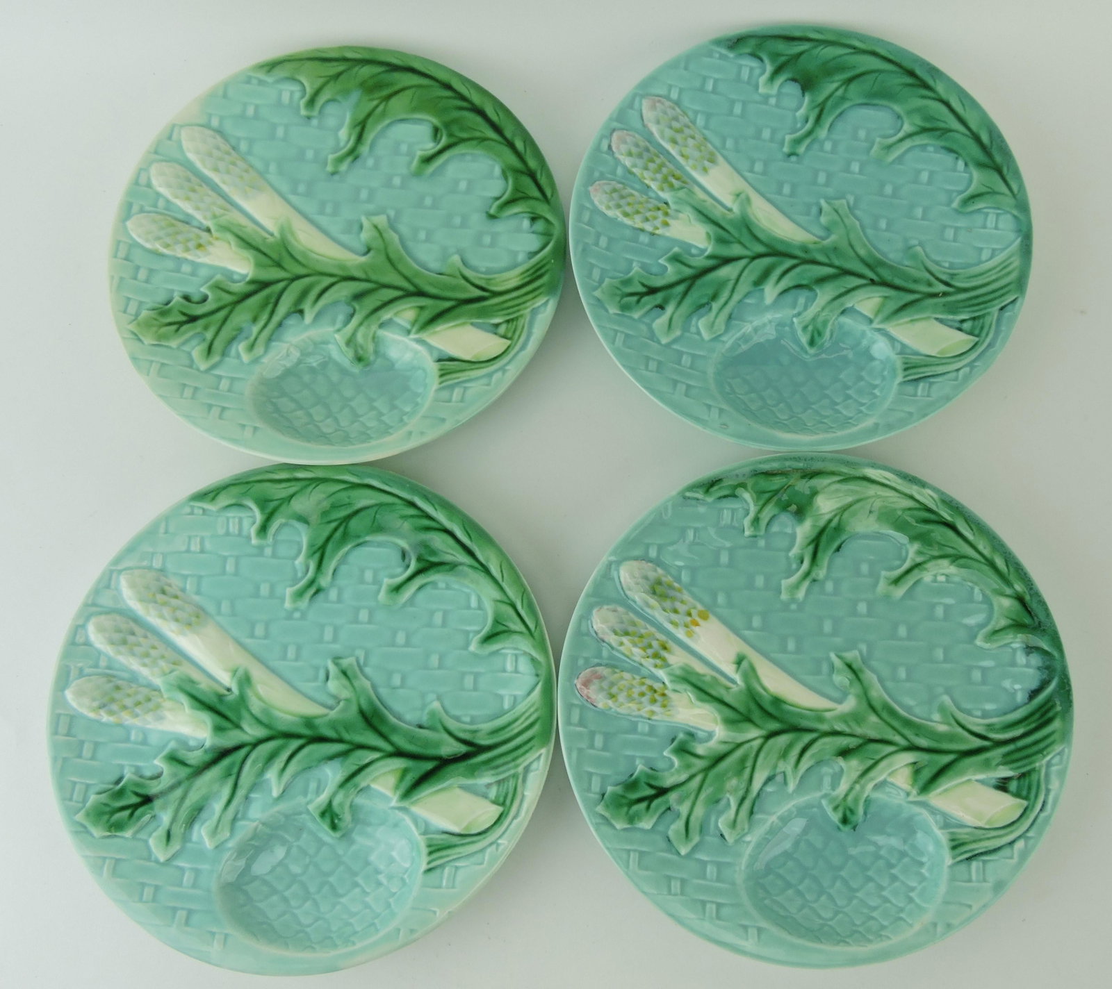 French majolica set of 4 - 9 1/2" asparagus: plates