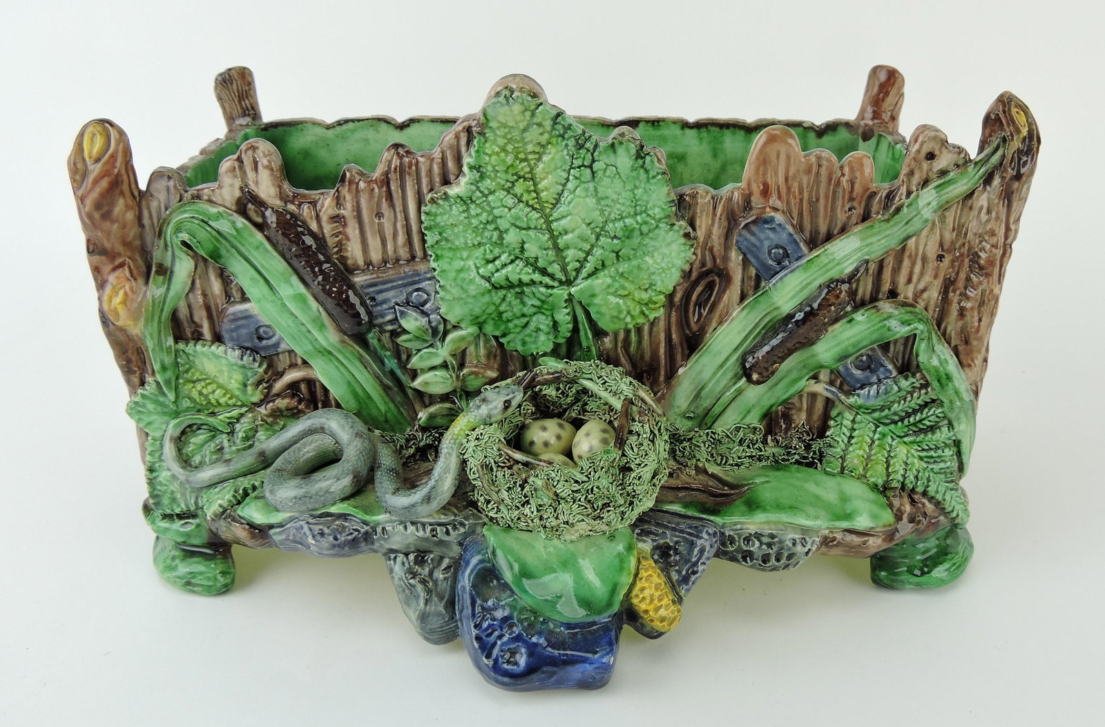 Thomas Sergent French Palissy planter (1 of 4)