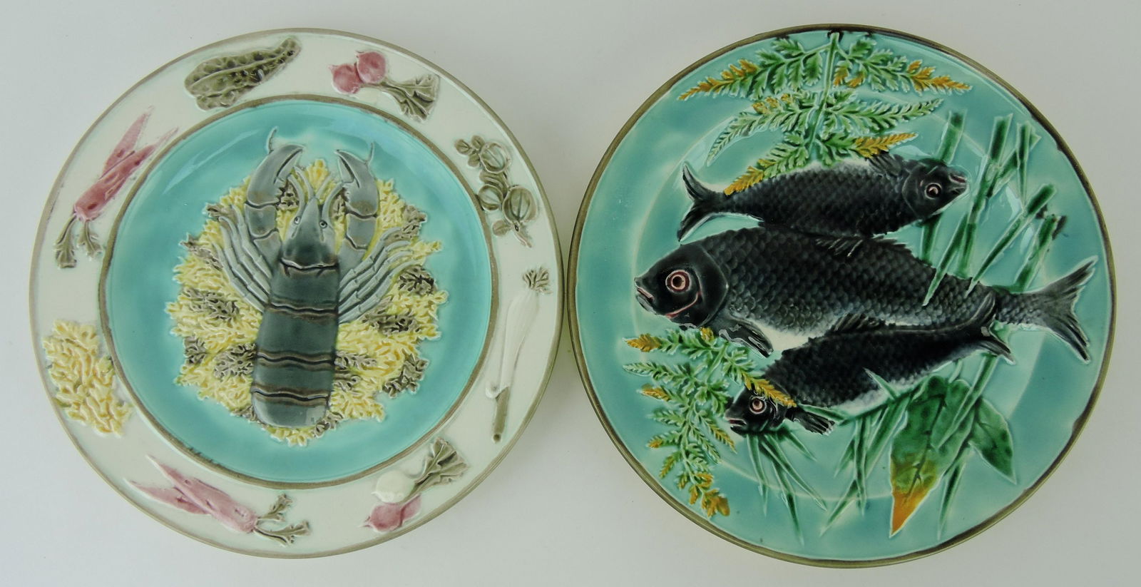 Wedgwood majolica lobster plate (1 of 1)