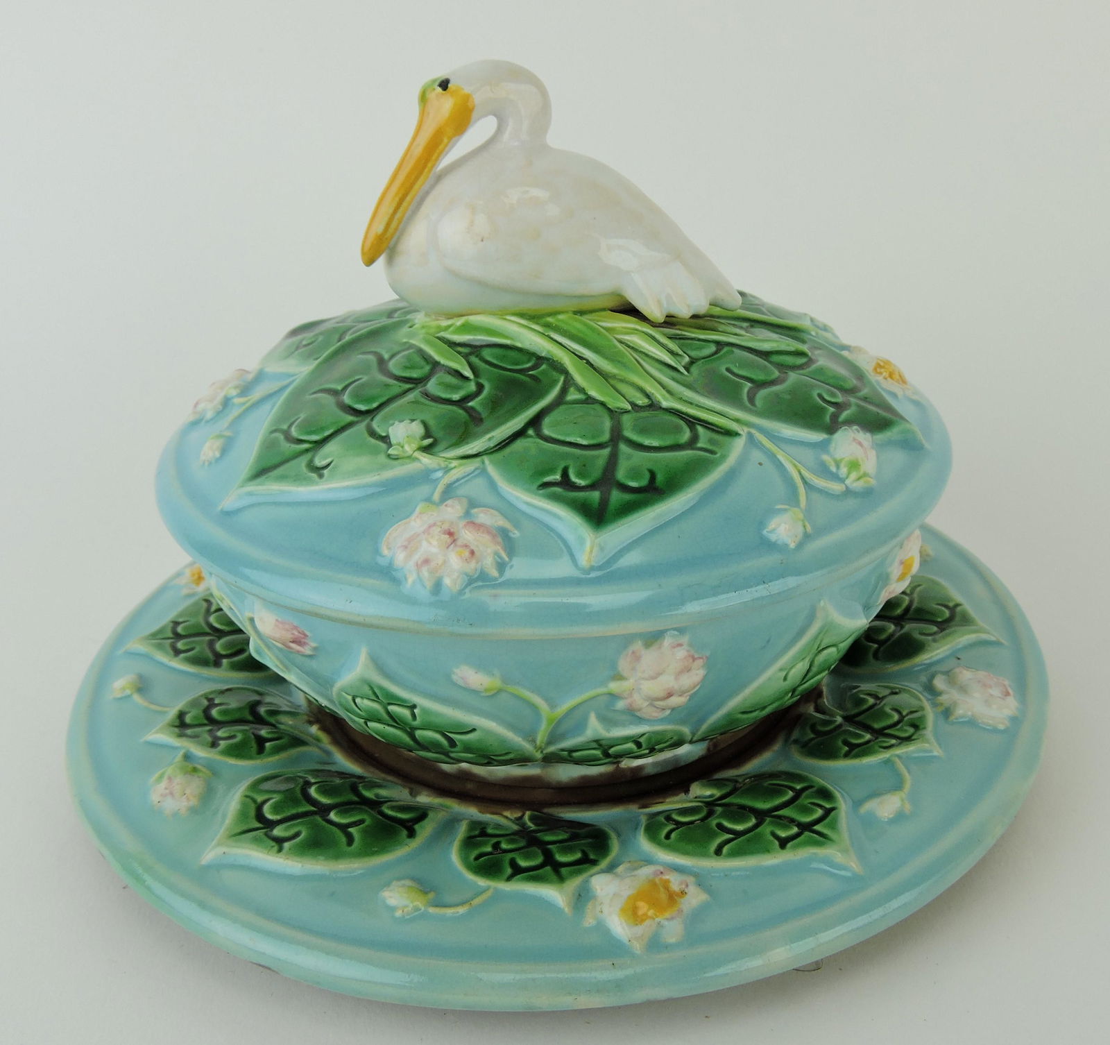 George Jones rare majolica pelican (1 of 3)