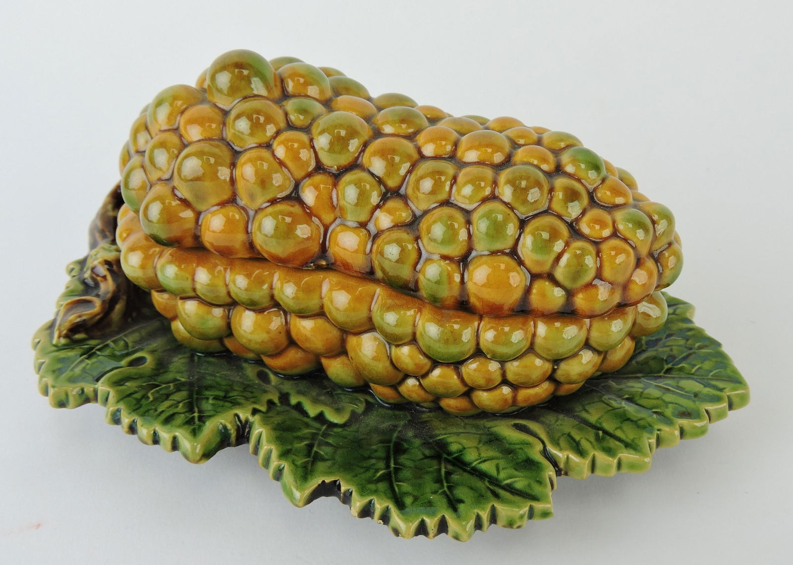 Brownfield rare majolica fruit on leaf (1 of 3)