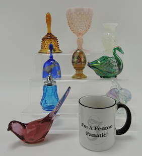 Fenton lot of 10 pieces: .