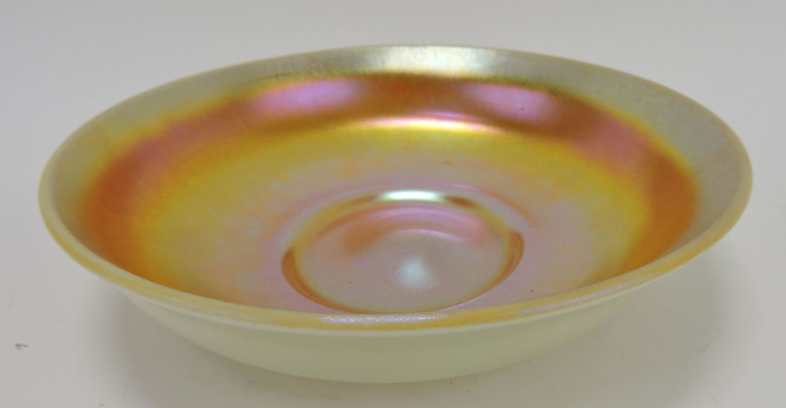 Steuben Calcite art glass 9 3/4" bowl (1 of 1)